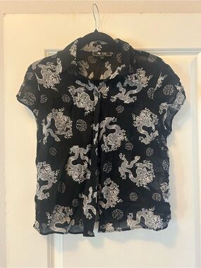 Vintage 90s Black Dragon Print Short Sleeve Blouse 100% Rayon fits Small